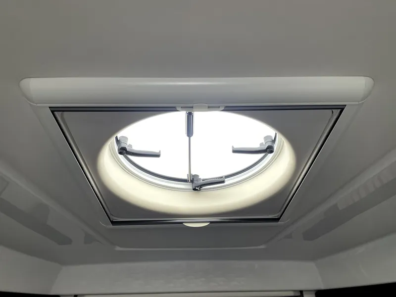 Slide: The Image of Monterey 345 Sport Yacht 2020 - 57