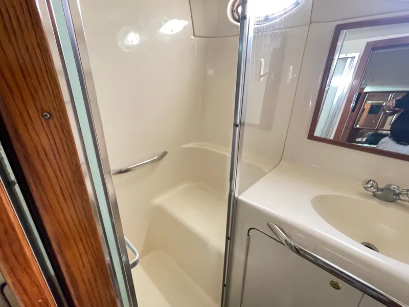 Slide: The Image of Sea Ray 420 Aft Cabin 1998 - 51