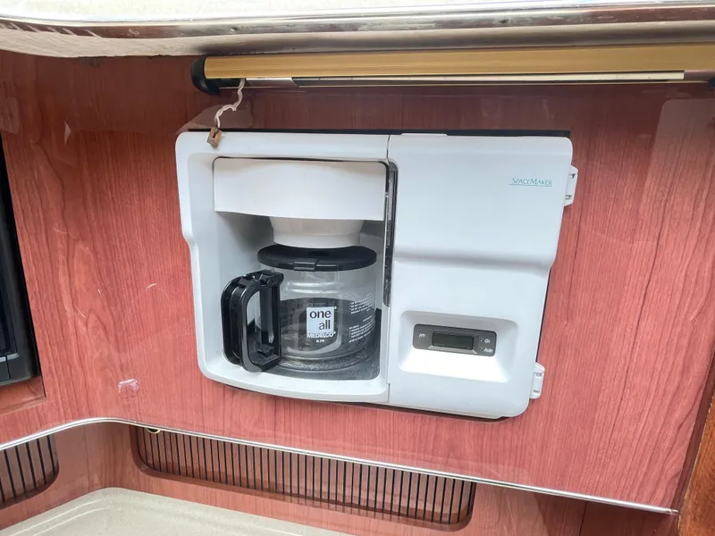 Slide: The Image of Sea Ray 420 Aft Cabin 1998 - 61