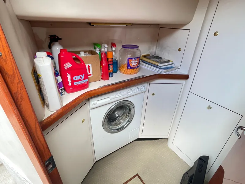 Slide: The Image of Sea Ray 420 Aft Cabin 1998 - 65