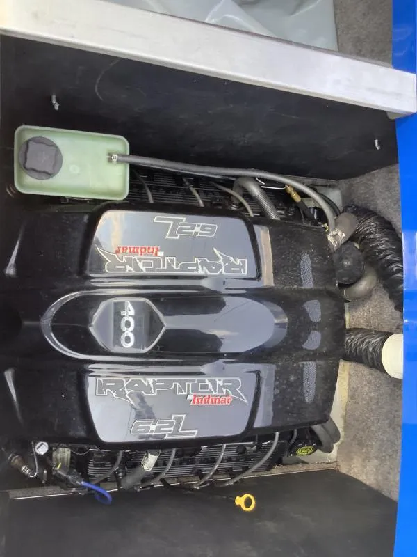 Slide: The Image of 2016 MB B52 23 boat engine, Raptor Indmar 400, 6.2L V8. - 21