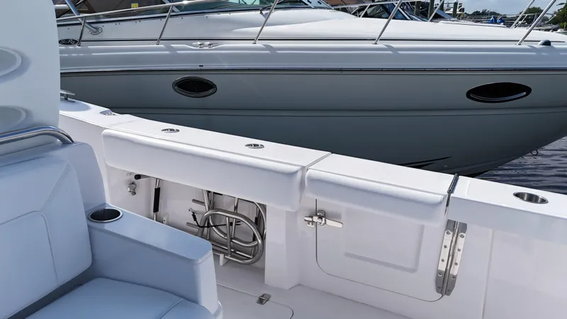 Slide: The Image of Southport 30FE REV Yacht Sales - 5