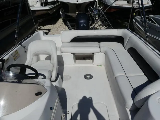 Slide: The Image of Hurricane SunDeck Sport 201 OB 2011 - 10