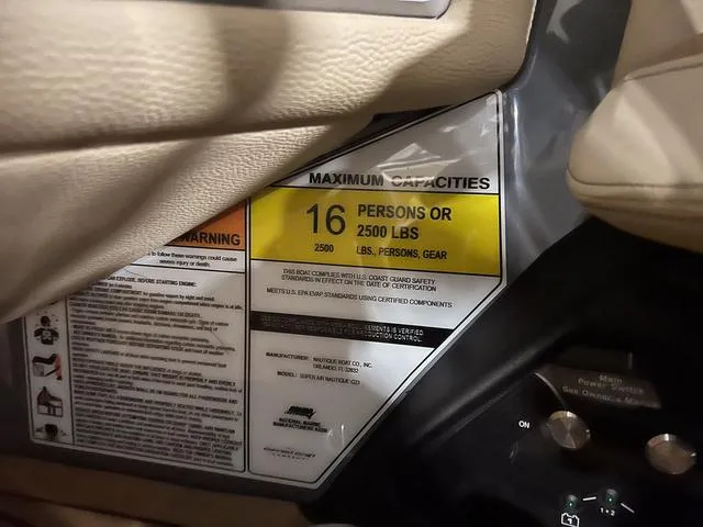 Slide: The Image of Capacity label of 2025 Nautique Super Air Nautique G23, 16 persons or 2500 lbs. - 41