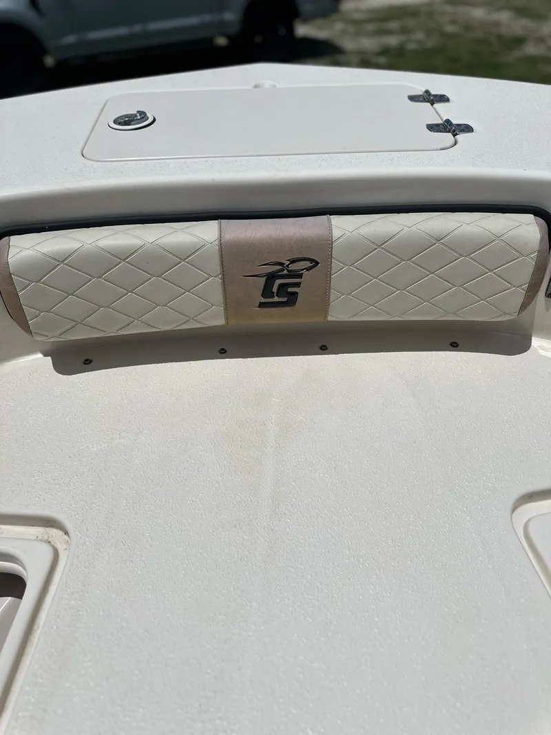 Slide: The Image of 2023 Carolina Skiff 24 Ultra Elite boat interior detail. - 15