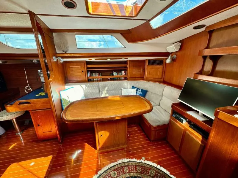 Slide: The Image of Camper & Nicholsons Nicholson 58 1984 - 11