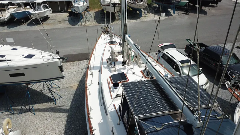 Slide: The Image of Camper & Nicholsons Nicholson 58 1984 - 14