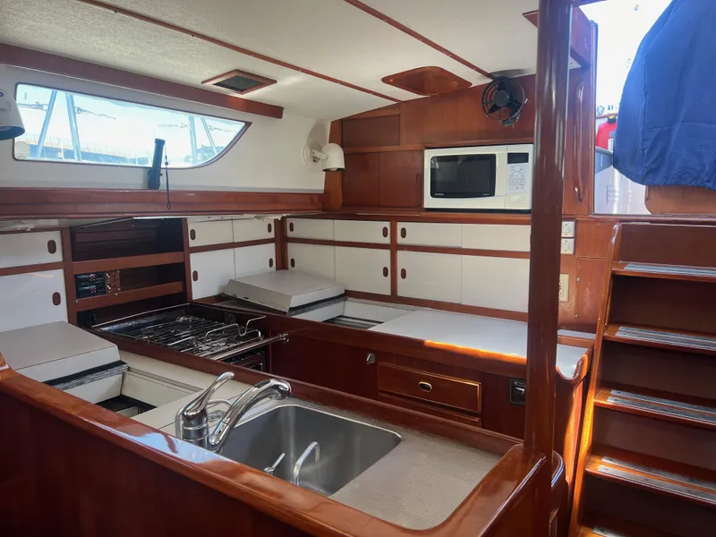 Slide: The Image of Camper & Nicholsons Nicholson 58 1984 - 16