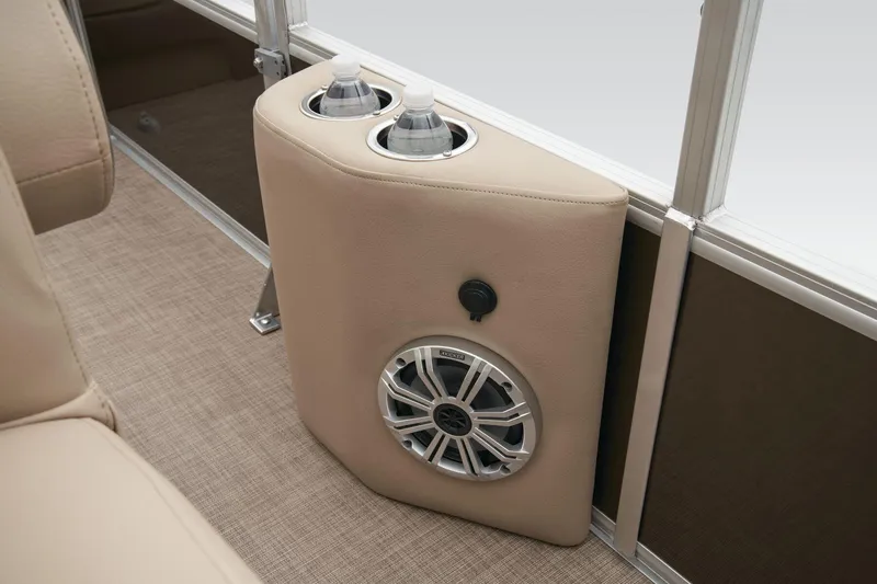 Slide: The Image of Sun Tracker Sportfish 24 XP3 - 34