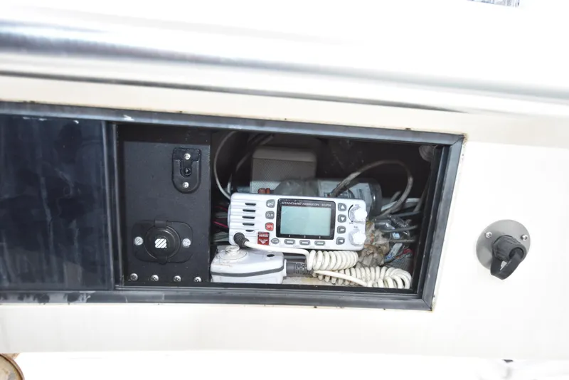 Slide: The Image of Albemarle 41 Express 2006 - 58