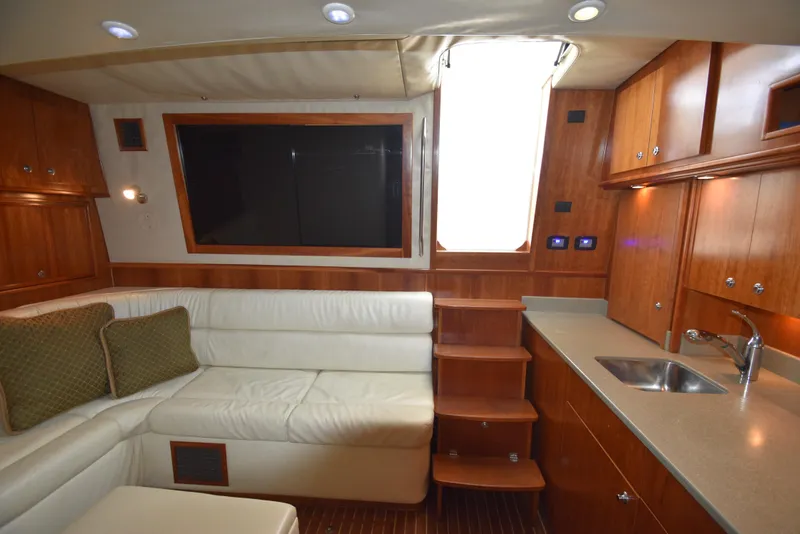 Slide: The Image of Albemarle 41 Express 2006 - 63