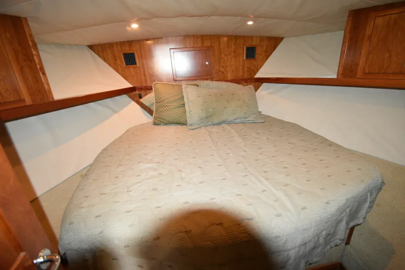 Slide: The Image of Albemarle 41 Express 2006 - 76