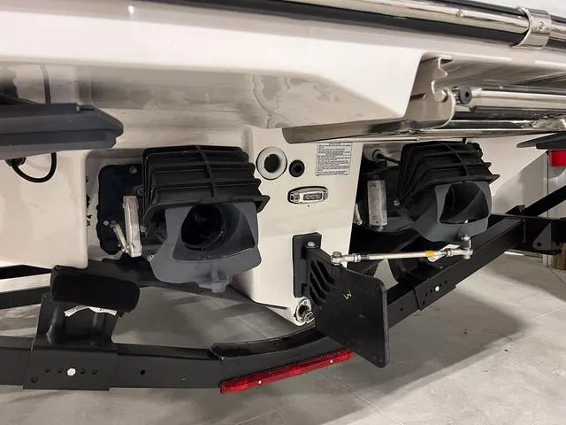 Slide: The Image of 2024 Yamaha Boats 255XE jet propulsion system close-up. - 5