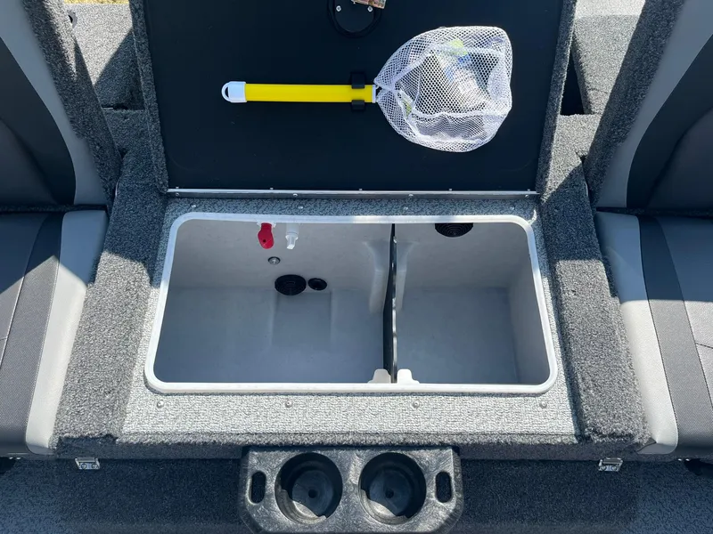 Slide: The Image of 2025 Lund 1875 Impact XS Sport boat livewell with net and cup holders. - 11