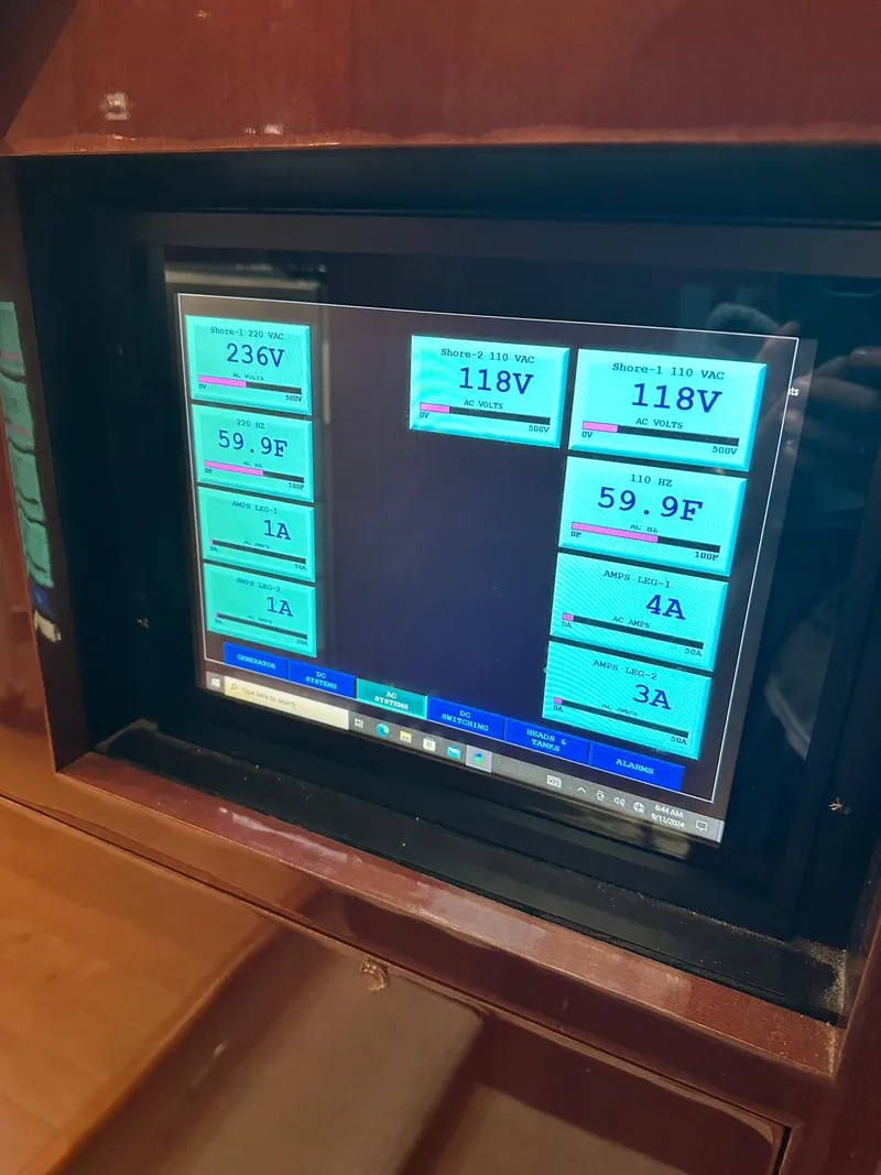 Slide: The Image of Sea Ray 55 Sundancer 2009 - 23