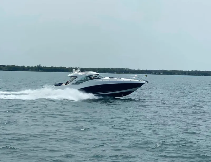 Slide: The Image of Sea Ray 55 Sundancer 2009 - 32