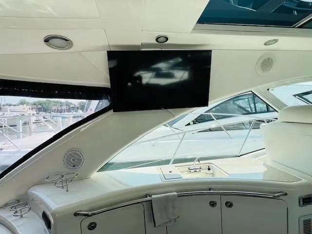 Slide: The Image of Sea Ray 55 Sundancer 2009 - 51