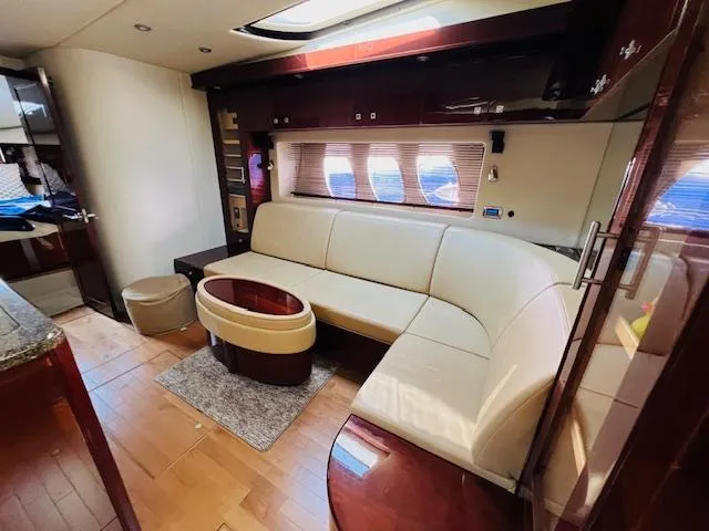 Slide: The Image of Sea Ray 55 Sundancer 2009 - 57