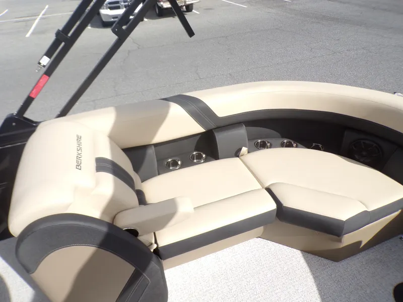 Slide: The Image of 2024 Berkshire 22RFX CTS boat capacity label: 11 persons, 1510 lbs, 200 HP motor. - 14