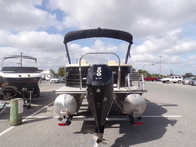 Slide: The Image of 2024 Berkshire 22RFX CTS hull identification number on metal surface. - 16