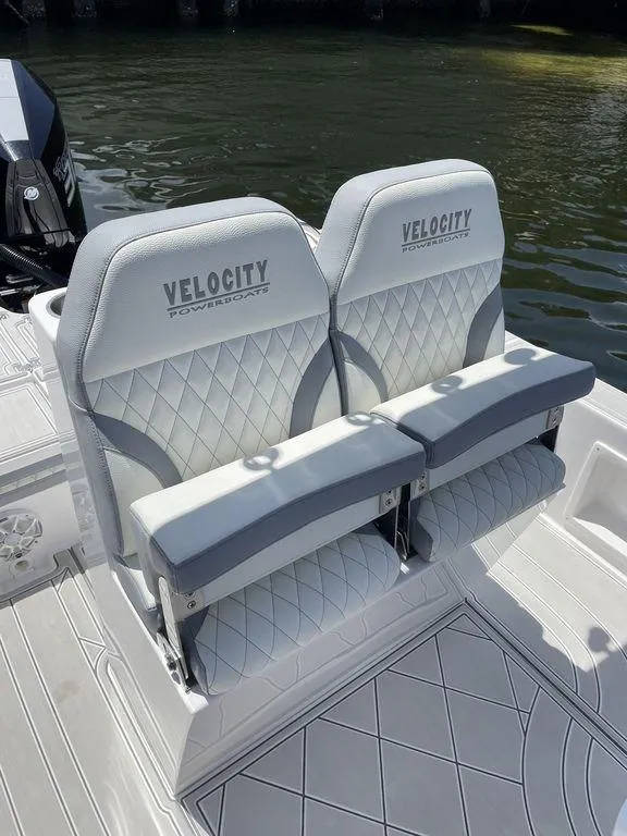 Slide: The Image of 2023 Velocity 26 BAY HYBRID boat seats with diamond stitching. - 10