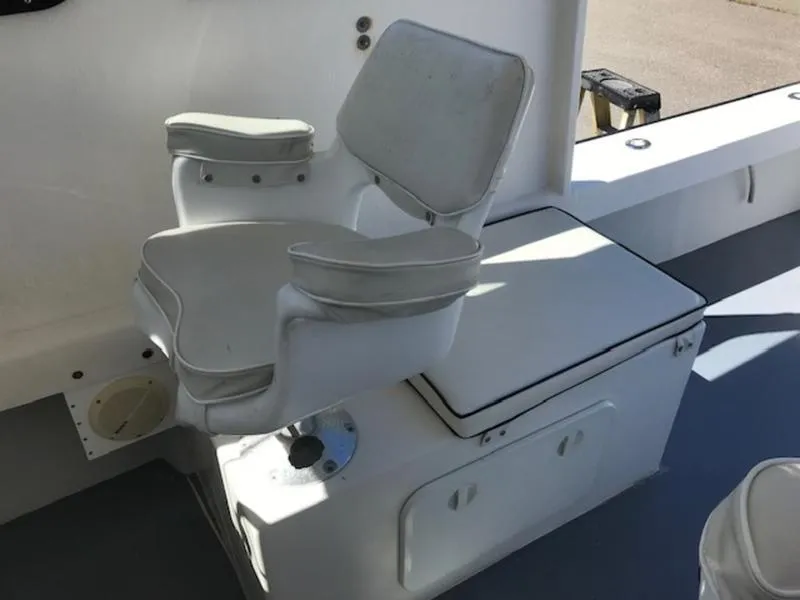 Slide: The Image of Captain's chair on a 2003 Eastern 27' Lobster boat. - 15