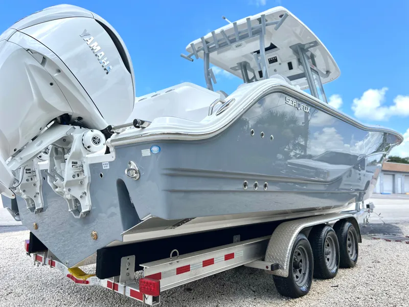 Slide: The Image of Sea Fox 328 Commander 2025 - 86