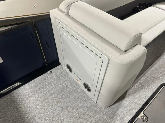 Slide: The Image of Image 7 - 7