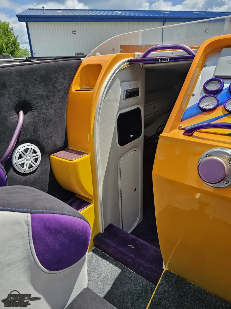 Slide: The Image of Outerlimits 42 Legacy 2004 - 103