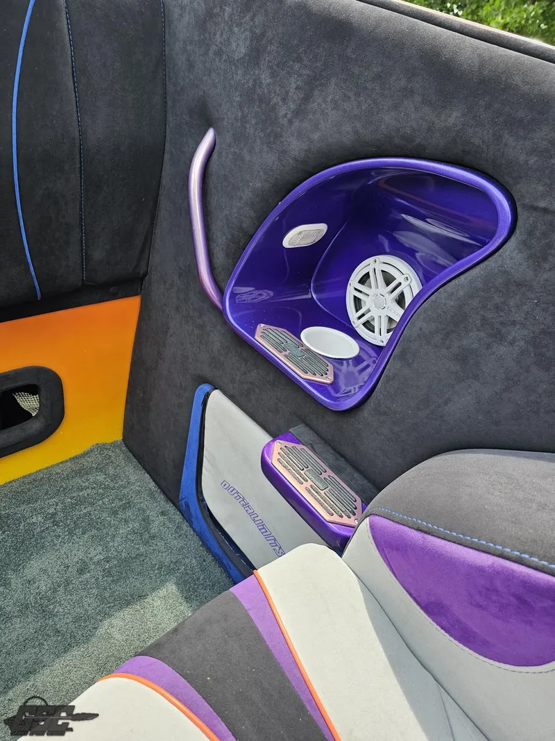 Slide: The Image of Outerlimits 42 Legacy 2004 - 71