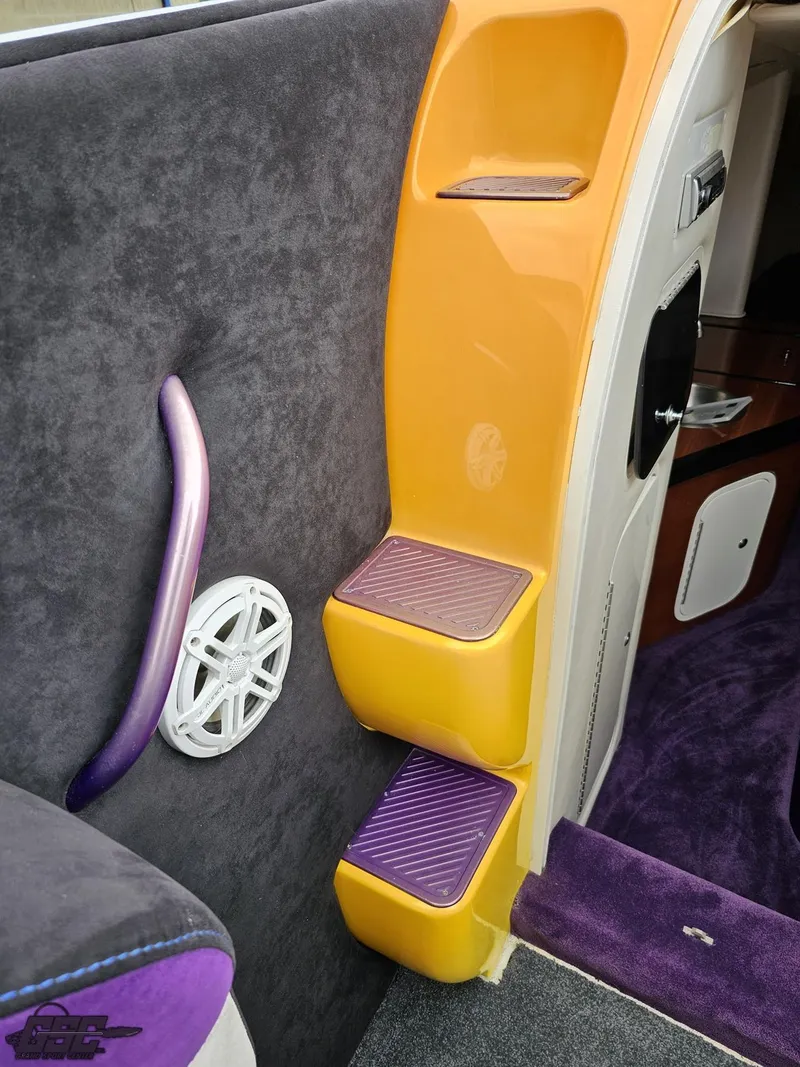 Slide: The Image of Outerlimits 42 Legacy 2004 - 84