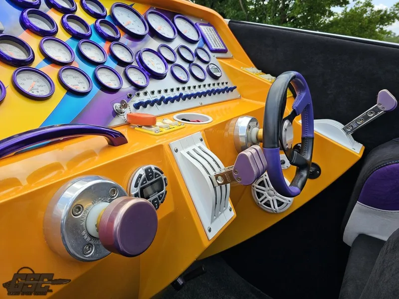 Slide: The Image of Outerlimits 42 Legacy 2004 - 92