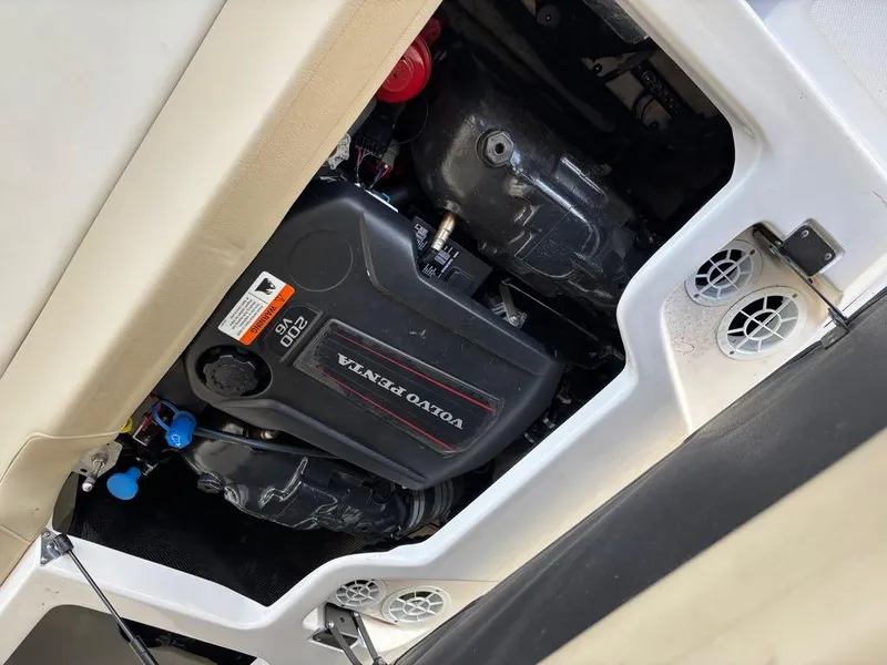 Slide: The Image of Engine compartment of a 2017 Regal 1900 ES boat with Volvo Penta engine. - 8