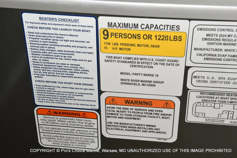 Slide: The Image of Sun Tracker Party Barge 18 DLX 2025 - 31