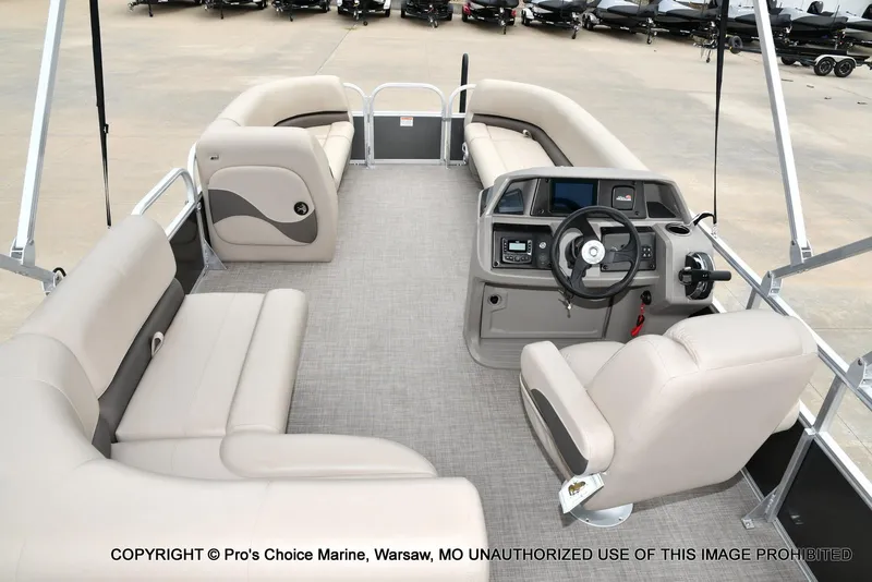 Slide: The Image of Sun Tracker Party Barge 18 DLX 2025 - 7