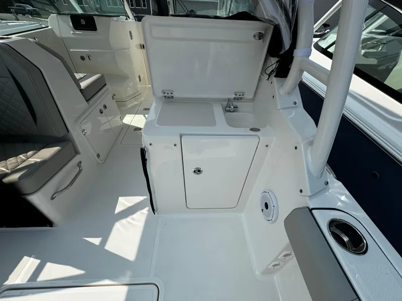 Slide: The Image of Pursuit DC 266 Dual Console 2025 - 9