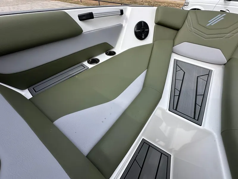 Slide: The Image of ATX 24 Type-S 2025 - 18