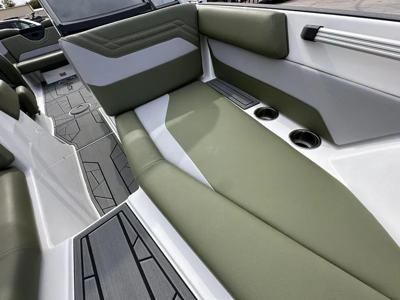 Slide: The Image of ATX 24 Type-S 2025 - 23