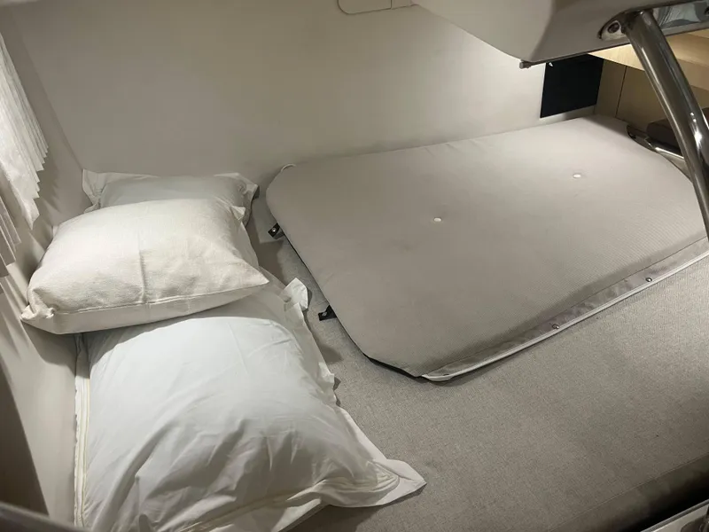 Slide: The Image of Regal 28 Express 2024 - 24