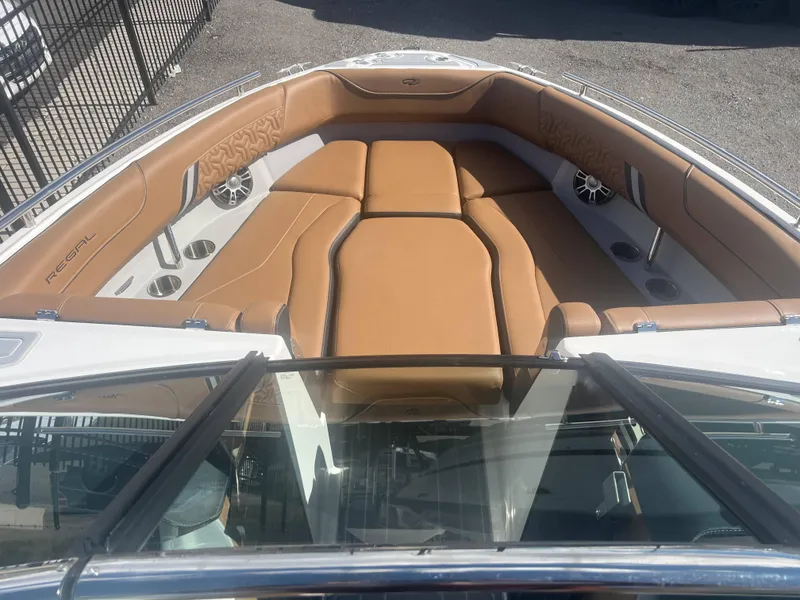 Slide: The Image of Regal LS4 Surf 2024 - 6