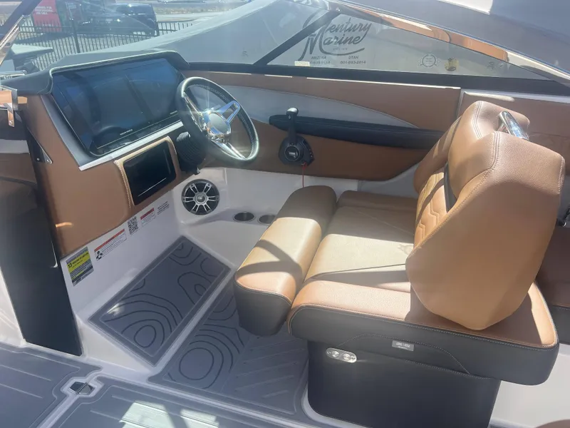 Slide: The Image of Regal LS4 Surf 2024 - 8