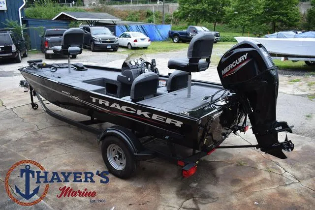 Slide: The Image of 2024 Tracker Pro 170 boat with Mercury engine at Thayer's Marine. - 9