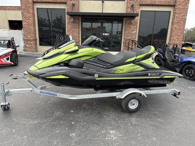 Slide: The Image of Yamaha FX CRUISER SVHO W/AUDIO-B 2024 - 4