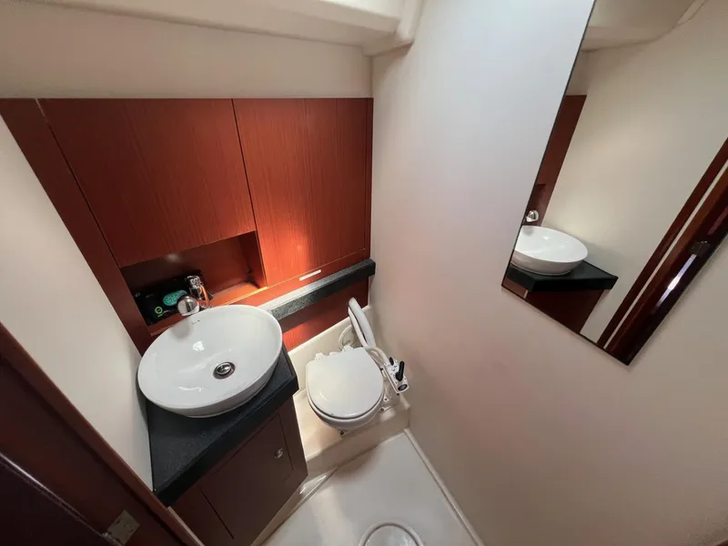 Slide: The Image of Hanse 415 - 29