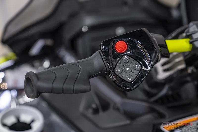 Slide: The Image of Close-up of 2024 Sea-Doo EXPLORER PRO 170 TECH PACKAGE handlebar controls. - 11