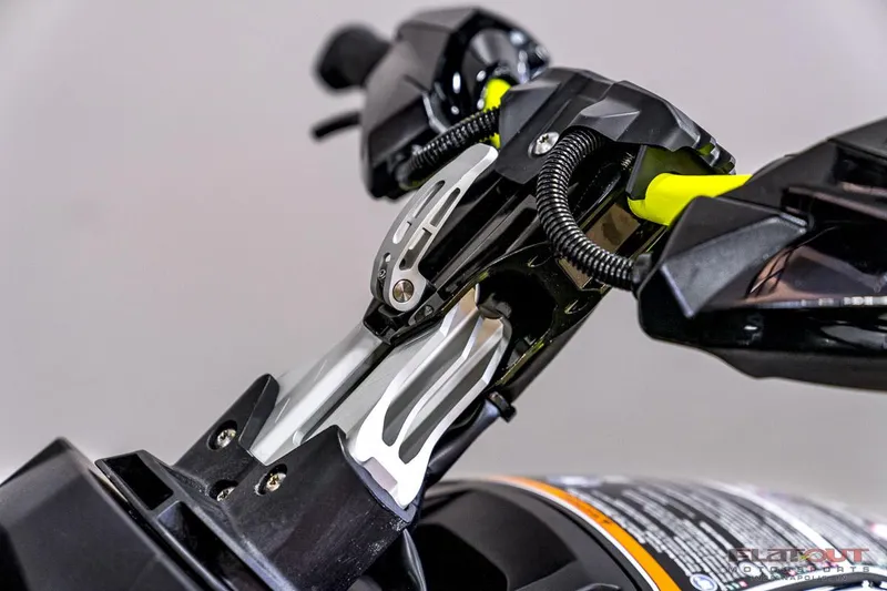 Slide: The Image of Close-up of 2024 Sea-Doo EXPLORER PRO 170 TECH PACKAGE handlebars and controls. - 13