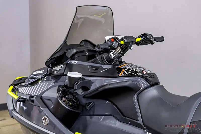Slide: The Image of 2024 Sea-Doo EXPLORER PRO 170 TECH PACKAGE, close-up of handlebars and dashboard. - 8