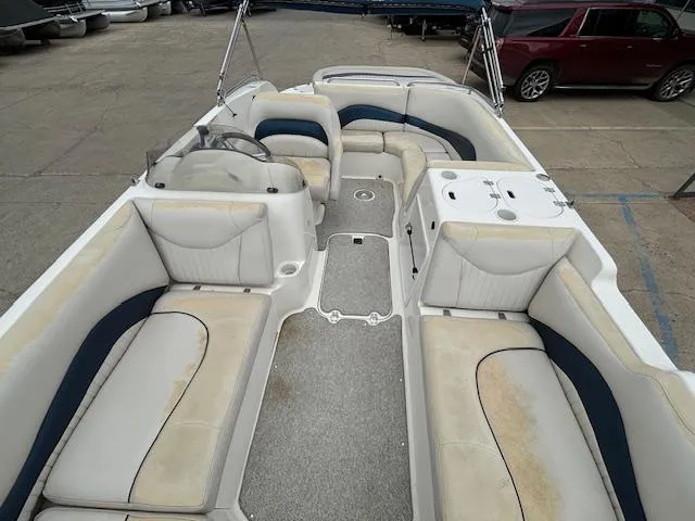 Slide: The Image of 2007 Hurricane 202FD deck boat with spacious seating and steering console. - 20