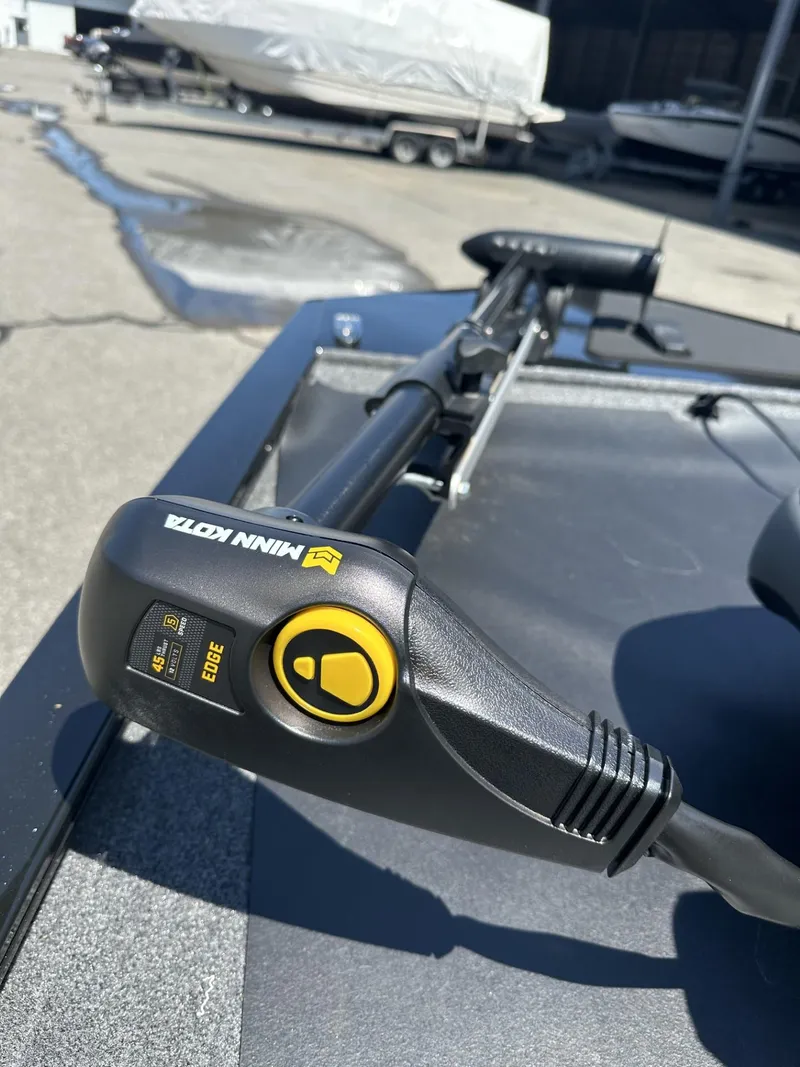 Slide: The Image of 2023 Tracker Pro 170 boat with Minn Kota trolling motor. - 19