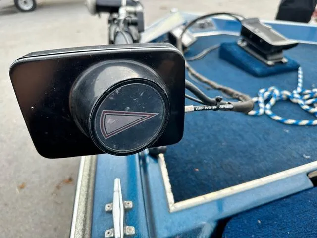 Slide: The Image of Norris Craft 1900XL VEE 1985 - 10